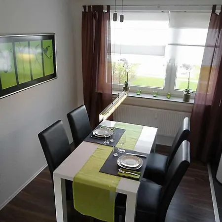 Strandnahe Traumwohnungen 1 2 *